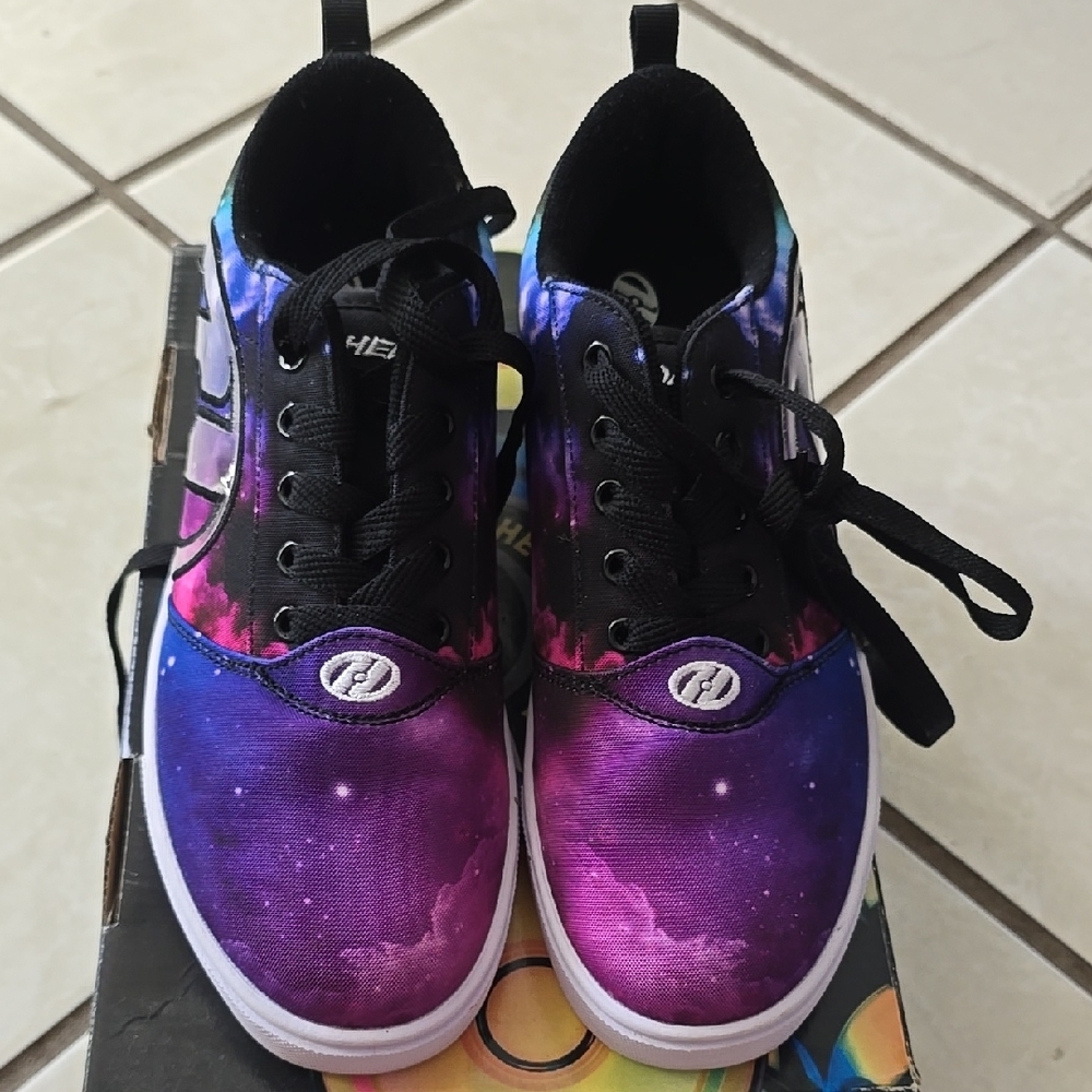 Heelys Pro 20 LG Black and Purple Kids Sneakers